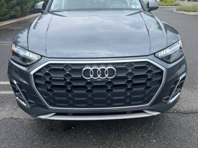 Certified 2023 Audi Q5 e Prestige w/ Prestige Package AWD/4WD image 2