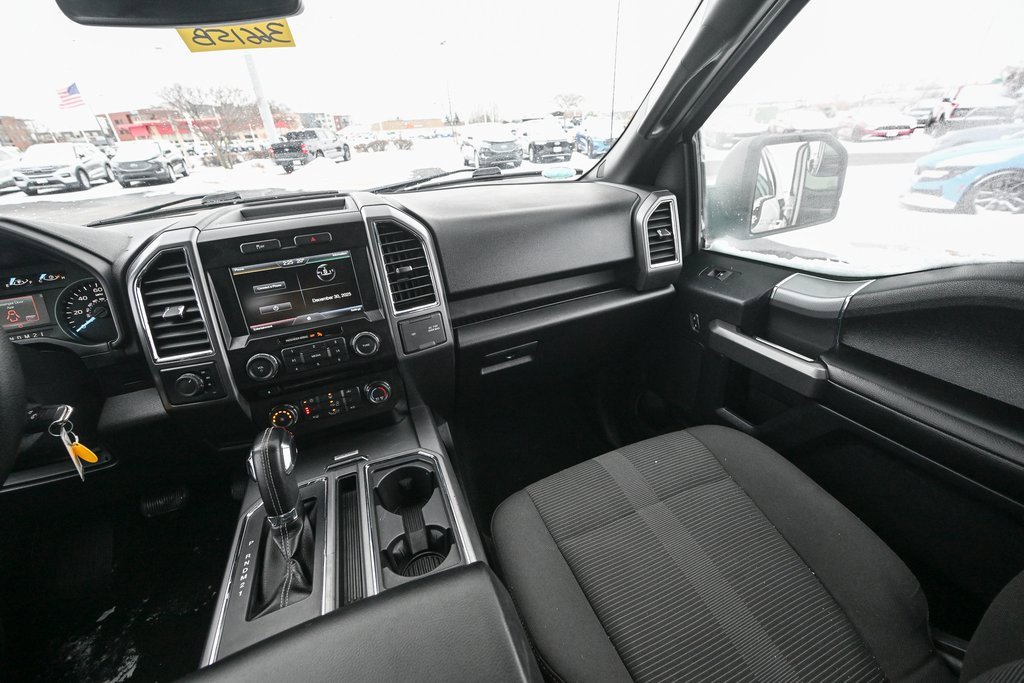 Used 2015 Ford F150 XLT w/ Equipment Group 302A Luxury image 32