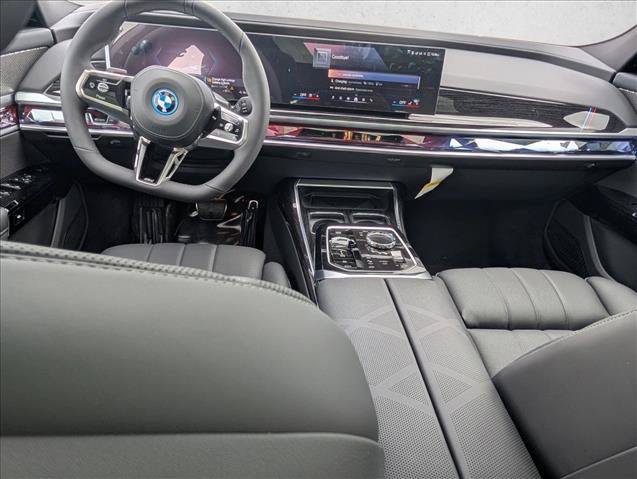 New 2026 BMW i7 M70 w/ M Sport Package RWD image 18