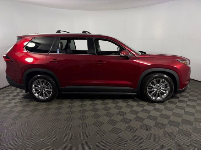 Used 2024 Toyota Grand Highlander Platinum image 10