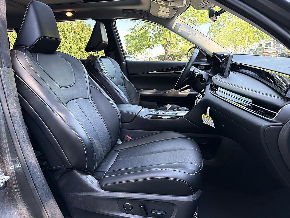 Certified 2025 INFINITI QX60 Pure AWD/4WD image 20