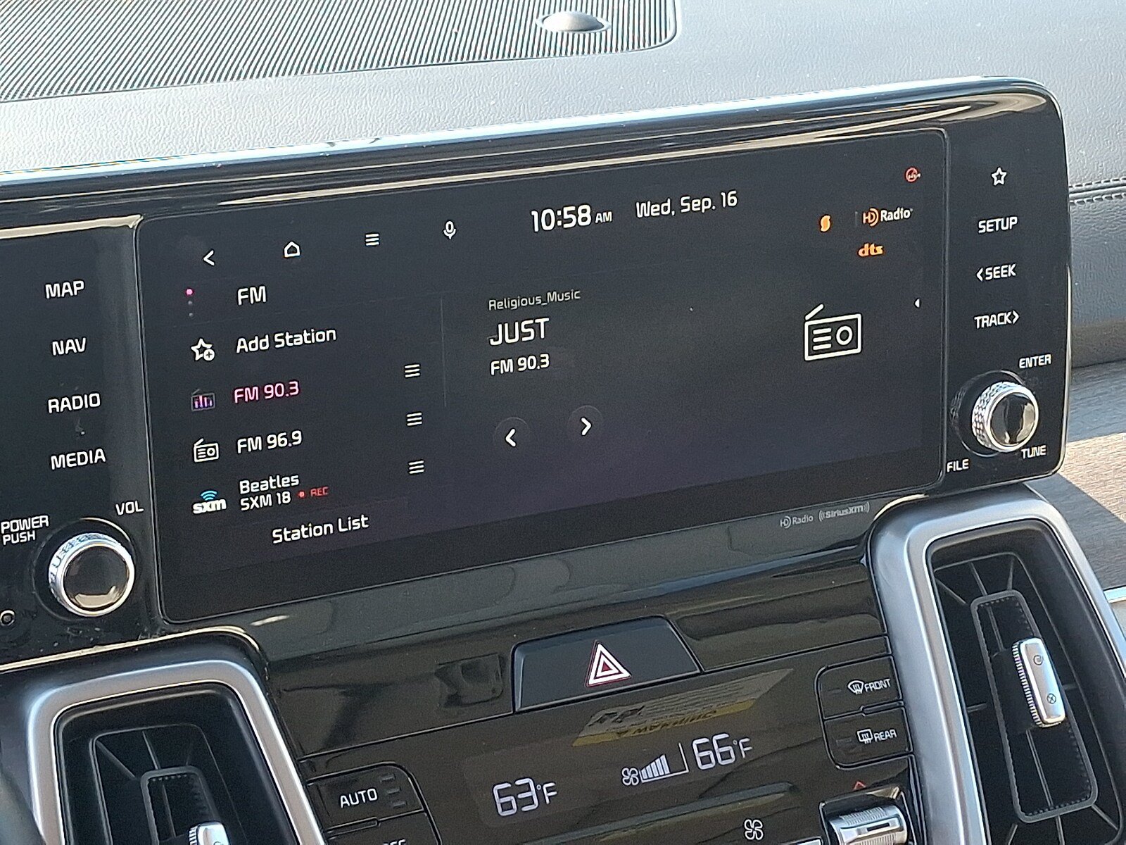 Used 2023 Kia Sorento X-Line EX AWD/4WD image 19