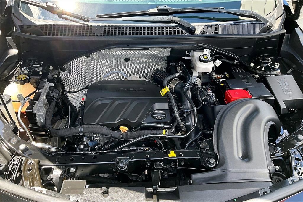 Used 2021 Buick Encore GX Select w/ Sport Touring Package FWD image 31