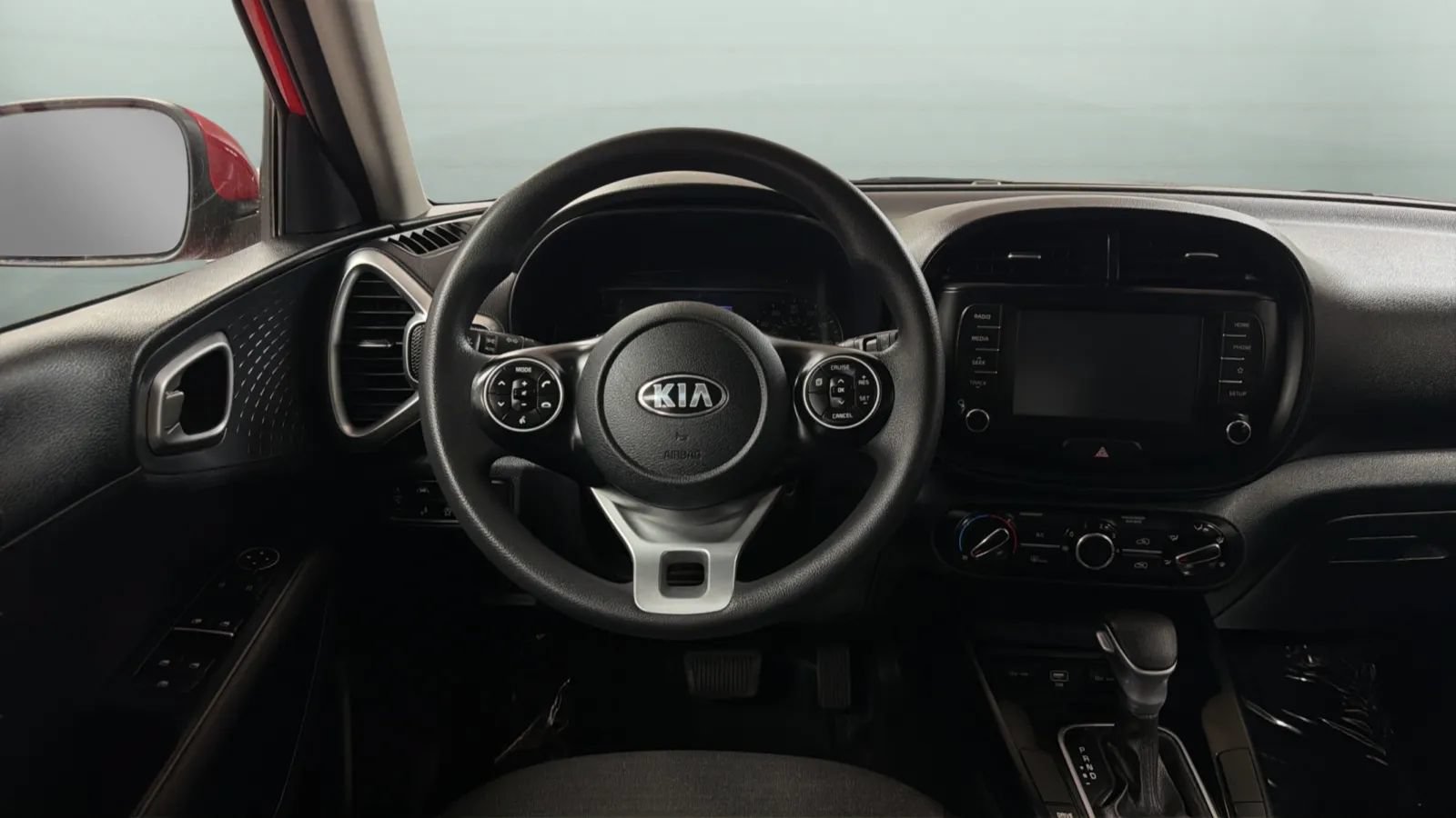 Used 2020 Kia Soul S FWD image 10