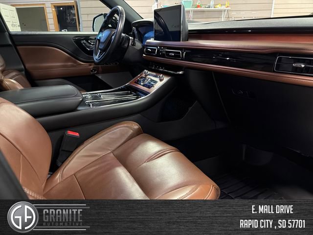 Used 2020 Lincoln Aviator Reserve w/ Equipment Group 202A AWD/4WD image 34