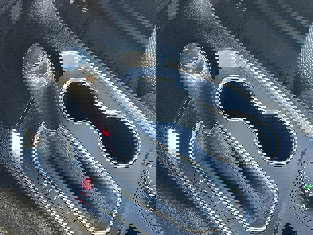 Used 2020 Chevrolet Traverse LS image 29