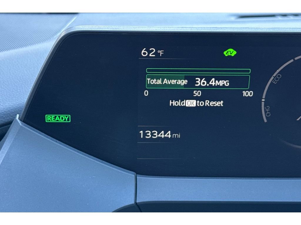 Used 2024 Toyota Prius XLE image 29