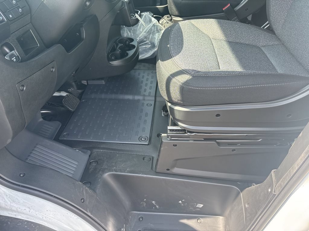 New 2026 RAM ProMaster 1500 w/ Convenience Group FWD image 13