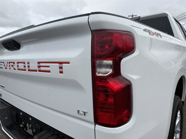 Used 2022 Chevrolet Silverado 1500 LT image 24