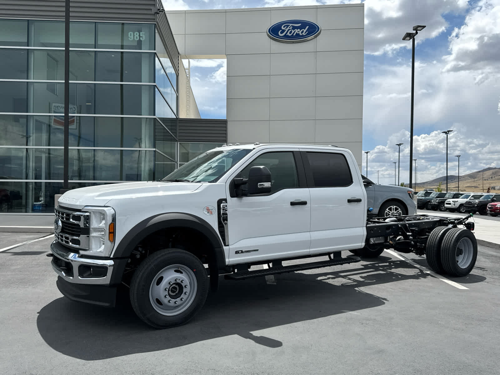 New 2026 Ford F550 4x4 Crew Cab Super Duty w/ XL Chrome Package image 1