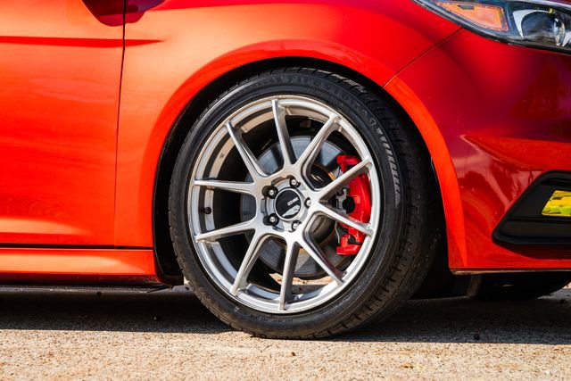 Used 2018 Ford Focus ST w/ Equipment Group 401A image 38