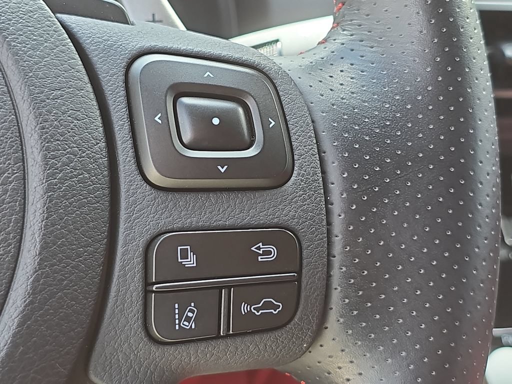 Used 2023 Lexus IS 350 F Sport RWD image 14