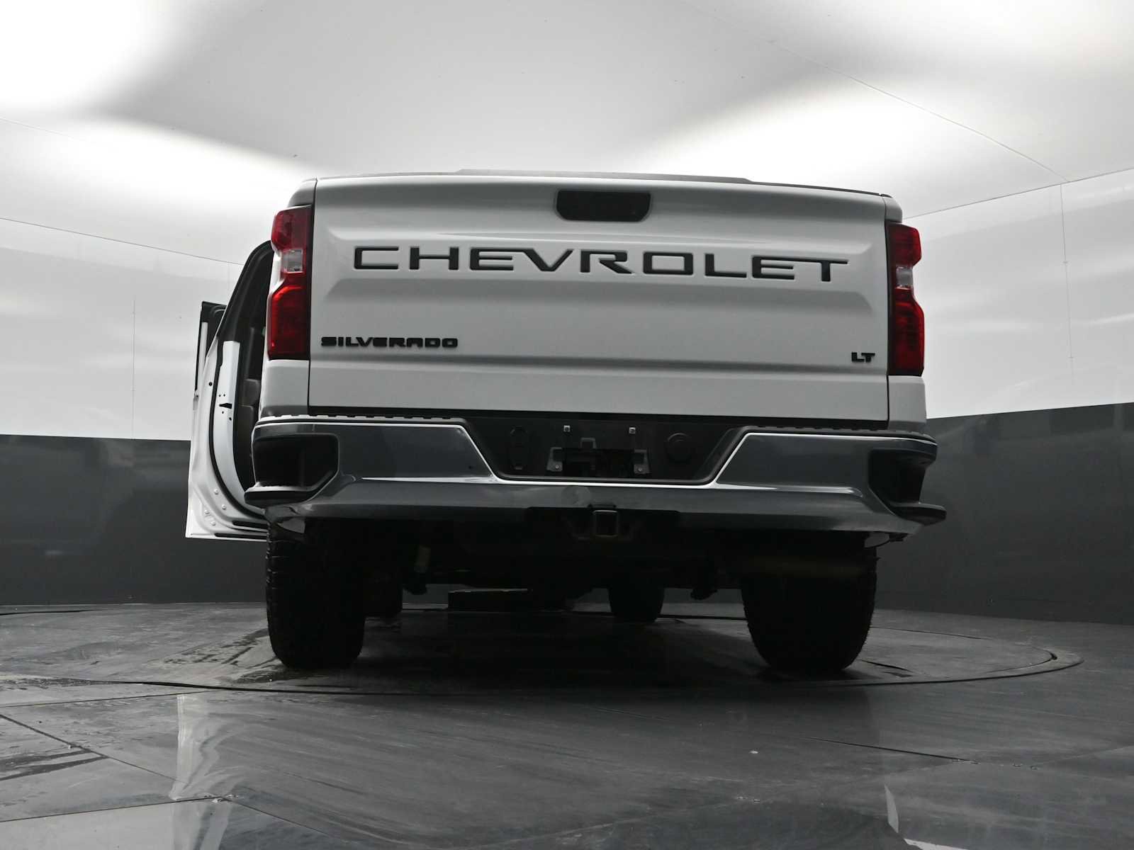 Used 2021 Chevrolet Silverado 1500 LT w/ Bed Protection Package AWD/4WD image 35