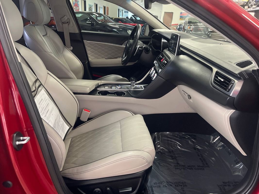 Used 2021 Genesis G70 2.0T w/ Prestige Package image 33