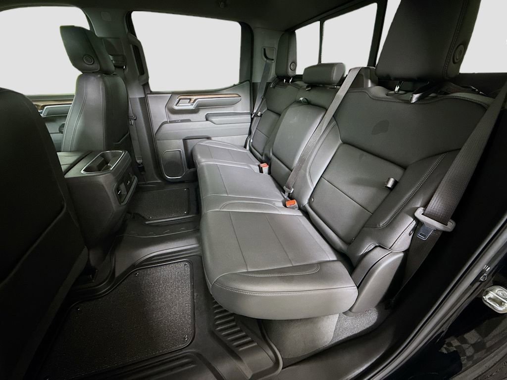 Used 2024 Chevrolet Silverado 1500 RST w/ Convenience Package II AWD/4WD image 24