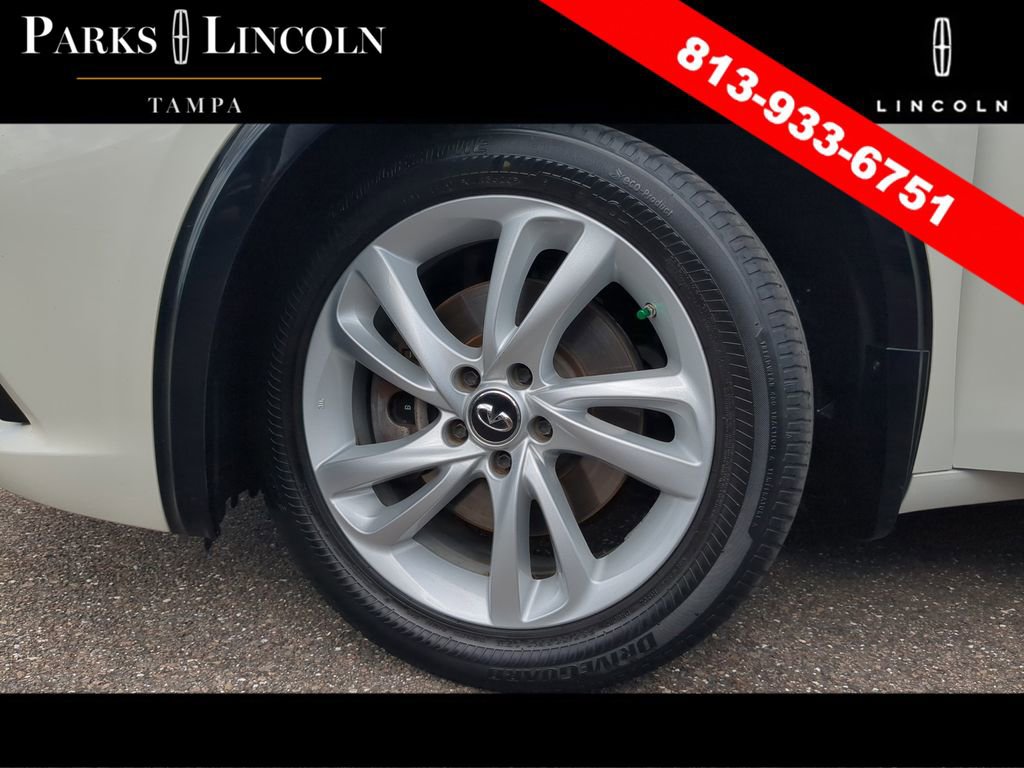 Used 2018 INFINITI QX30 image 34