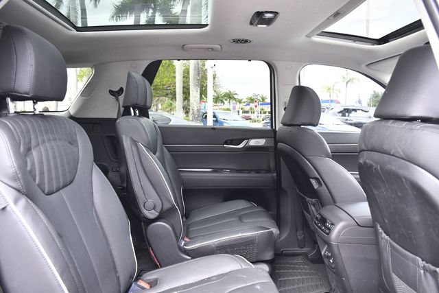 Used 2024 Hyundai Palisade Limited FWD image 27