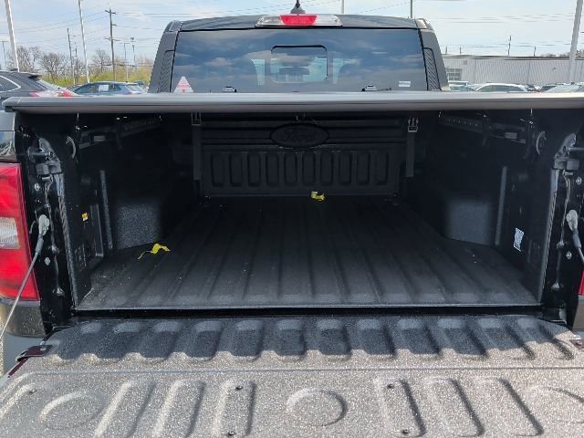 Used 2026 Ford Maverick Lariat w/ Black Appearance Package image 21