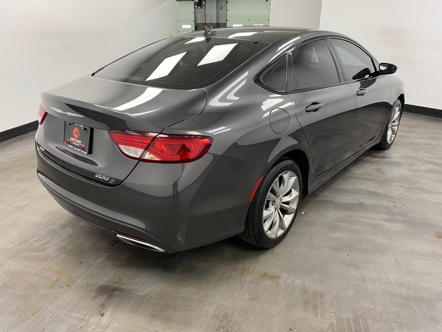 Used 2016 Chrysler 200 S w/ Comfort Group image 6