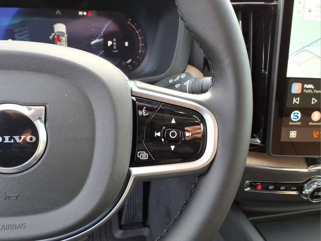 New 2026 Volvo XC60 B5 Plus w/ Protection Package Premier image 18