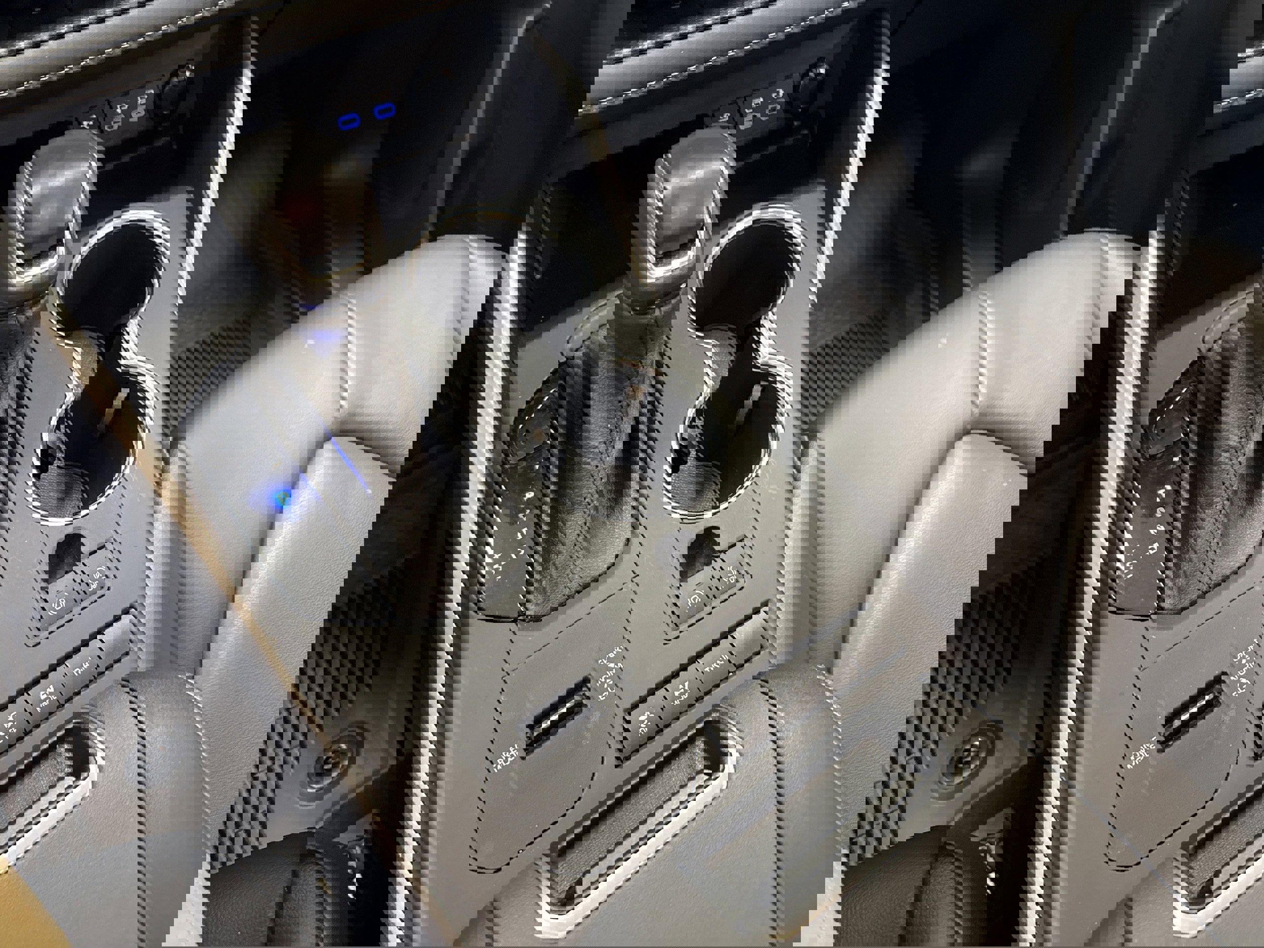 Used 2022 Toyota Highlander XLE image 34