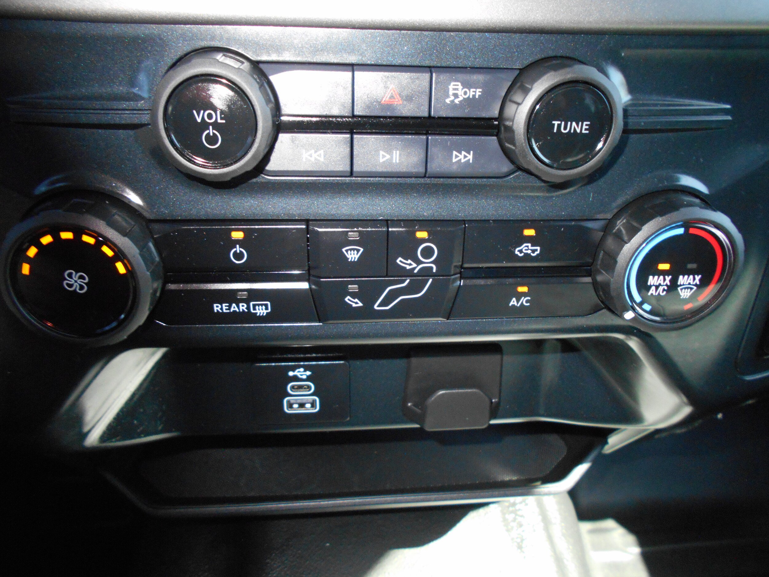 Used 2025 Ford F150 XL AWD/4WD image 12