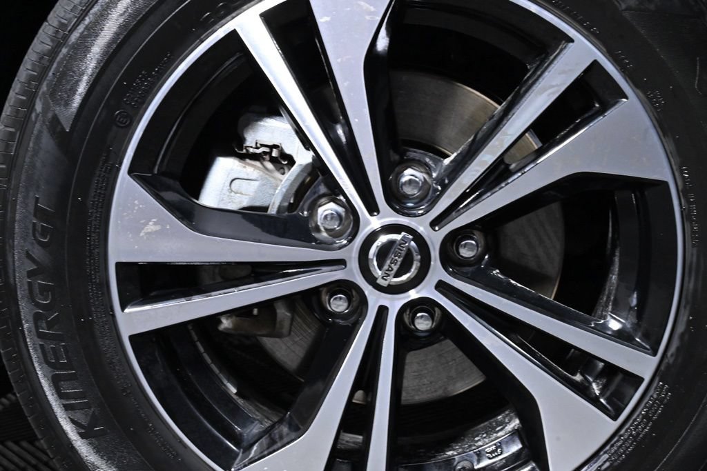 Used 2023 Nissan Sentra SV w/ All-Weather Package FWD image 35