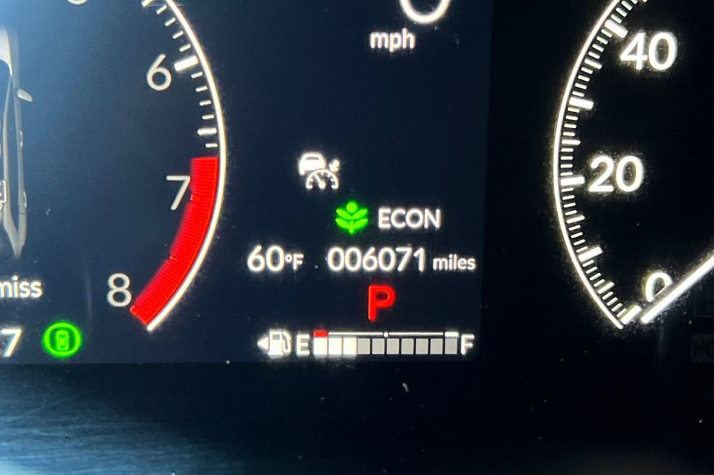 Certified 2025 Honda HR-V Sport image 25