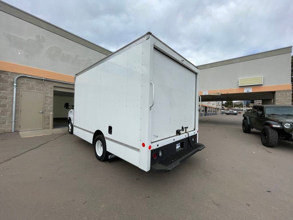 New 2024 Ford E-450 and Econoline 450 Super Duty w/ Driver's Safety Package image 5