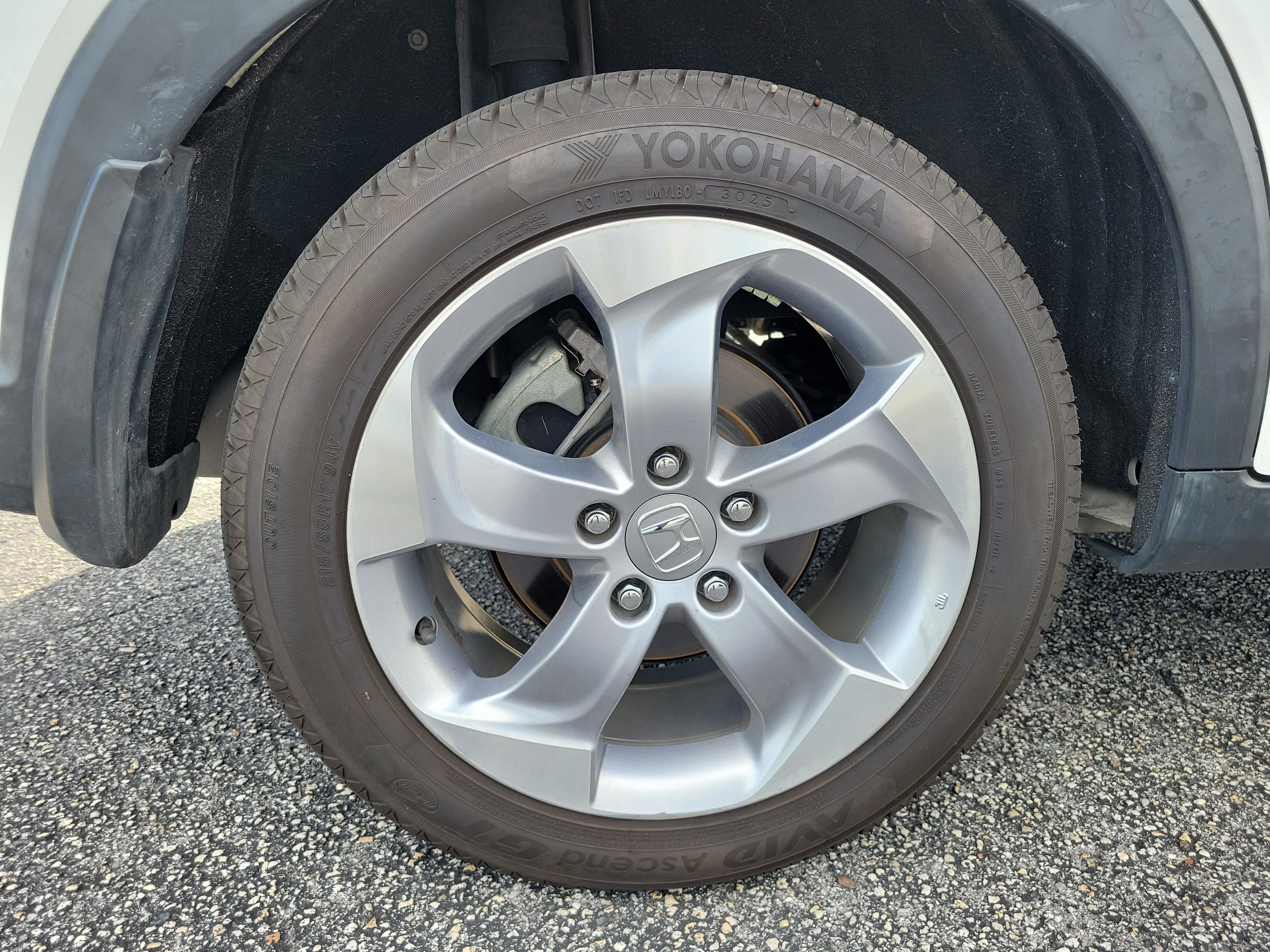 Used 2022 Honda HR-V LX image 9