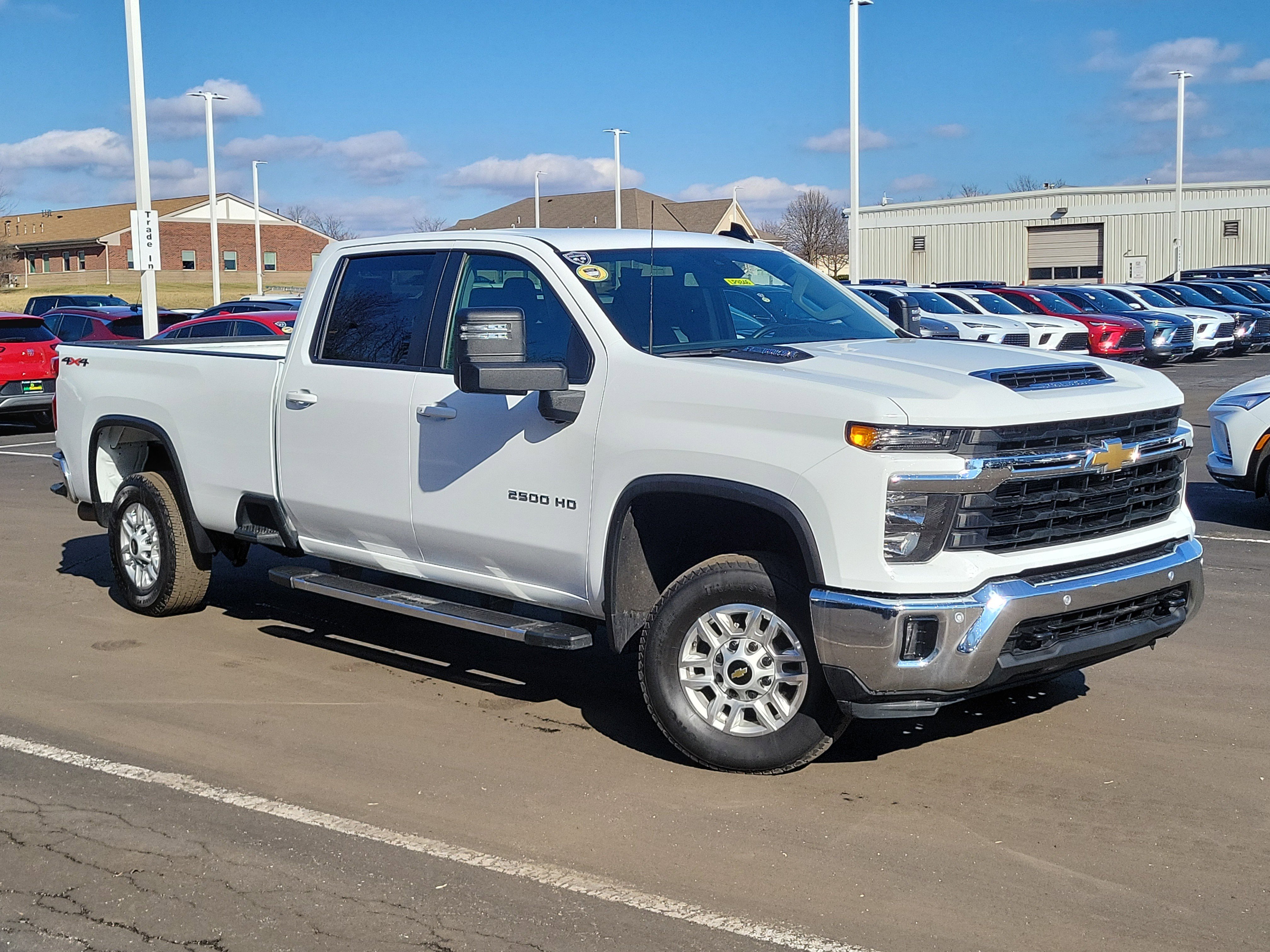 Used 2025 Chevrolet Silverado 2500 LT w/ Safety Package image 32
