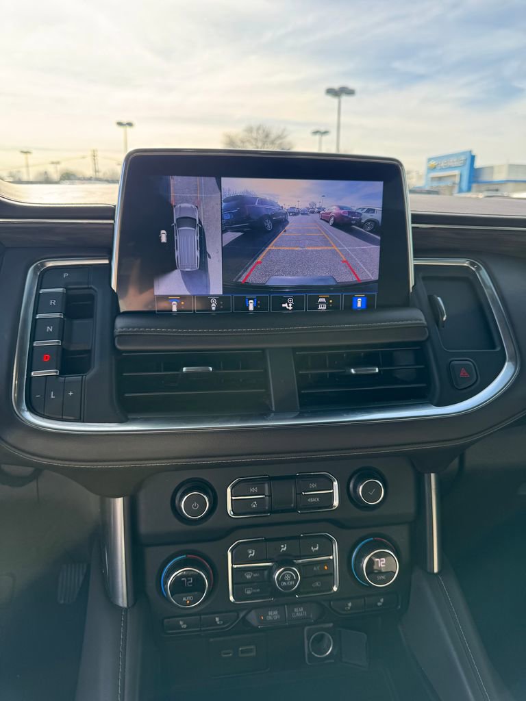 Used 2021 Chevrolet Tahoe Z71 w/ Z71 Off-Road Package image 30