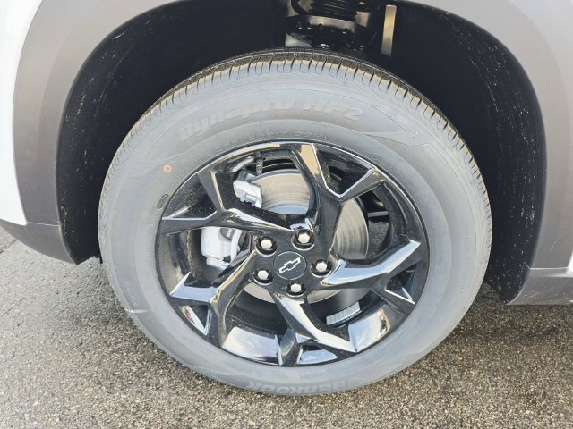New 2026 Chevrolet Trax LT w/ Driver Confidence Package FWD image 12