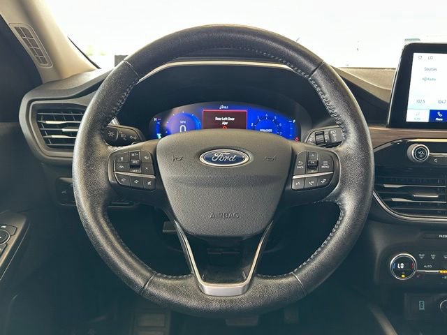 Used 2020 Ford Escape Titanium AWD/4WD image 7