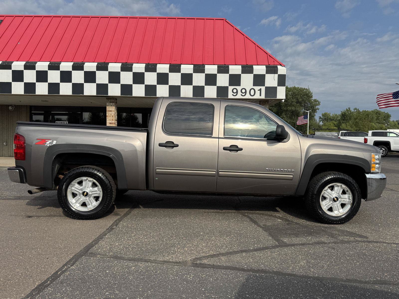 Used 2012 Chevrolet Silverado 1500 LT w/ All-Star Edition AWD/4WD image 8