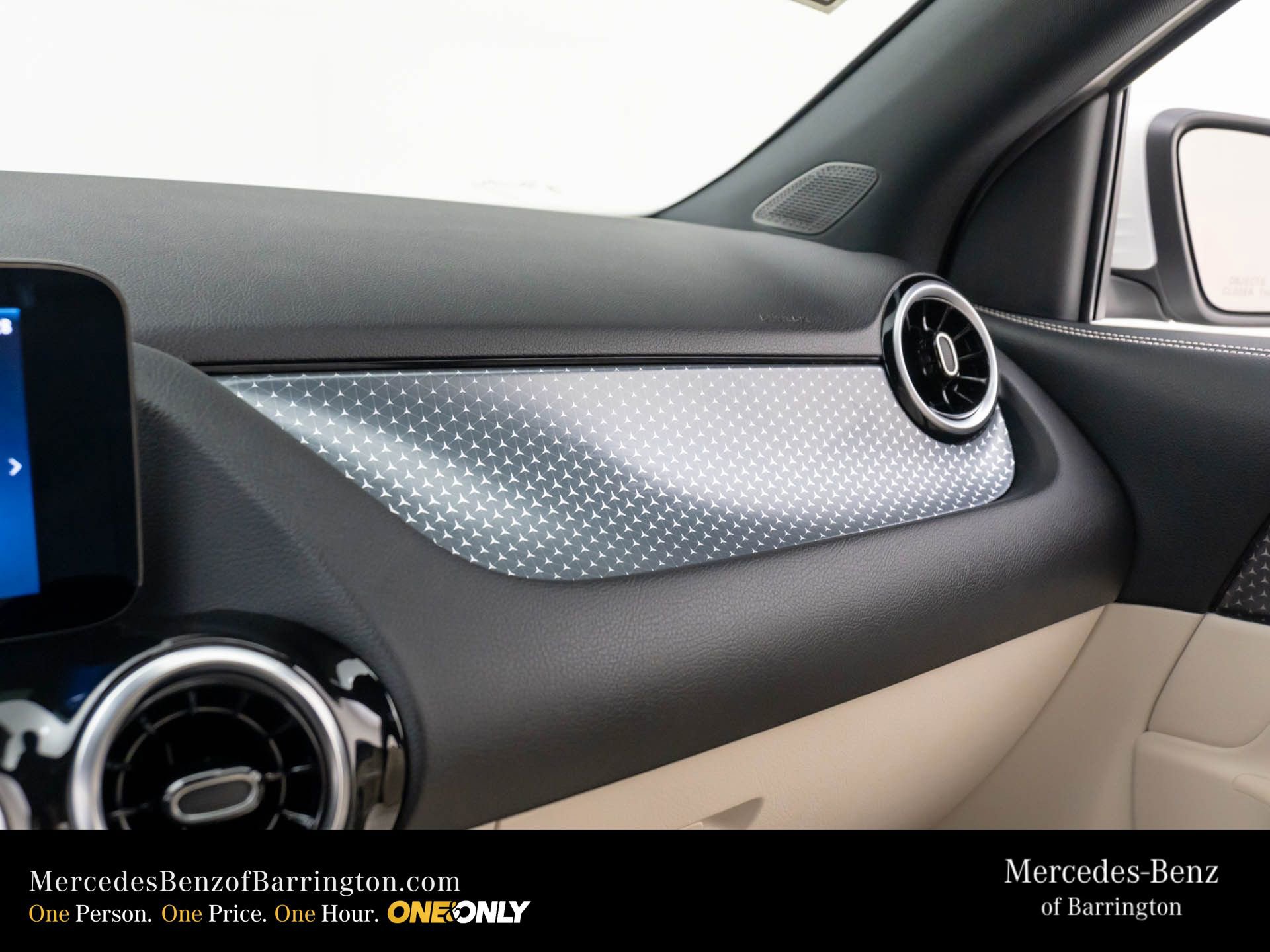 New 2026 Mercedes-Benz GLA 250 4MATIC image 32