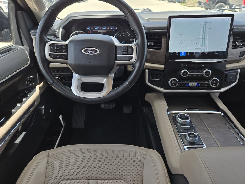 Used 2024 Ford Expedition Limited image 23