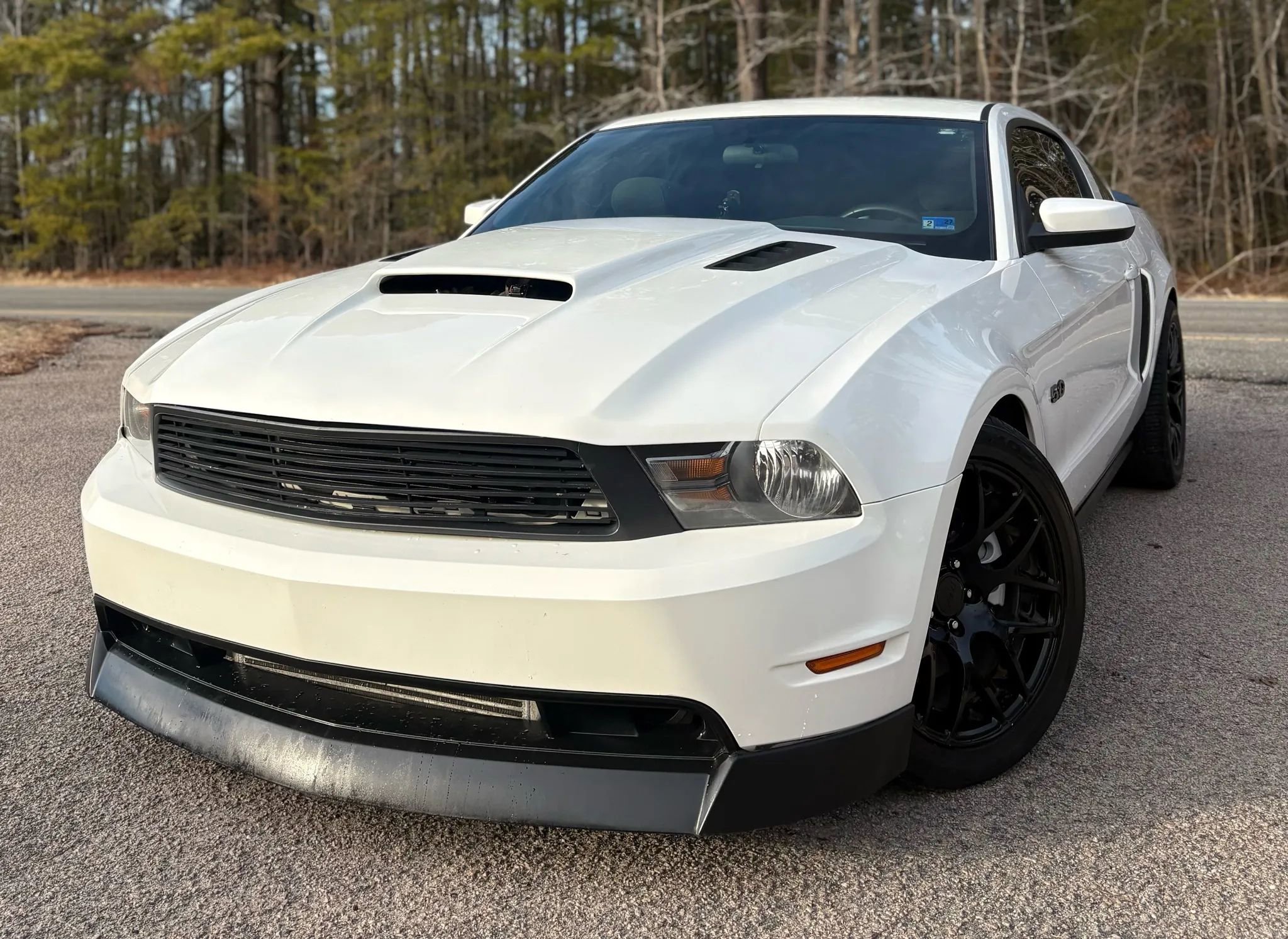 Used 2011 Ford Mustang GT Premium image 12