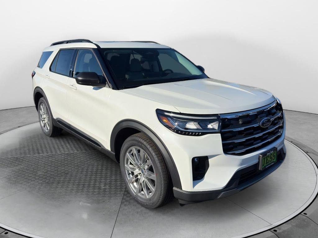 New 2026 Ford Explorer Active w/ Active Comfort Package image 2