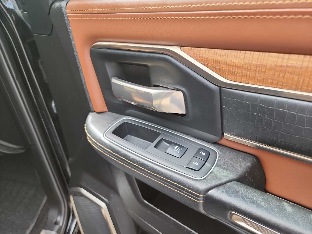 Used 2019 RAM 2500 Limited AWD/4WD image 38