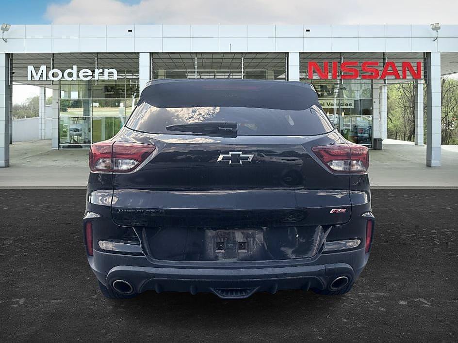 Used 2022 Chevrolet TrailBlazer RS FWD image 4