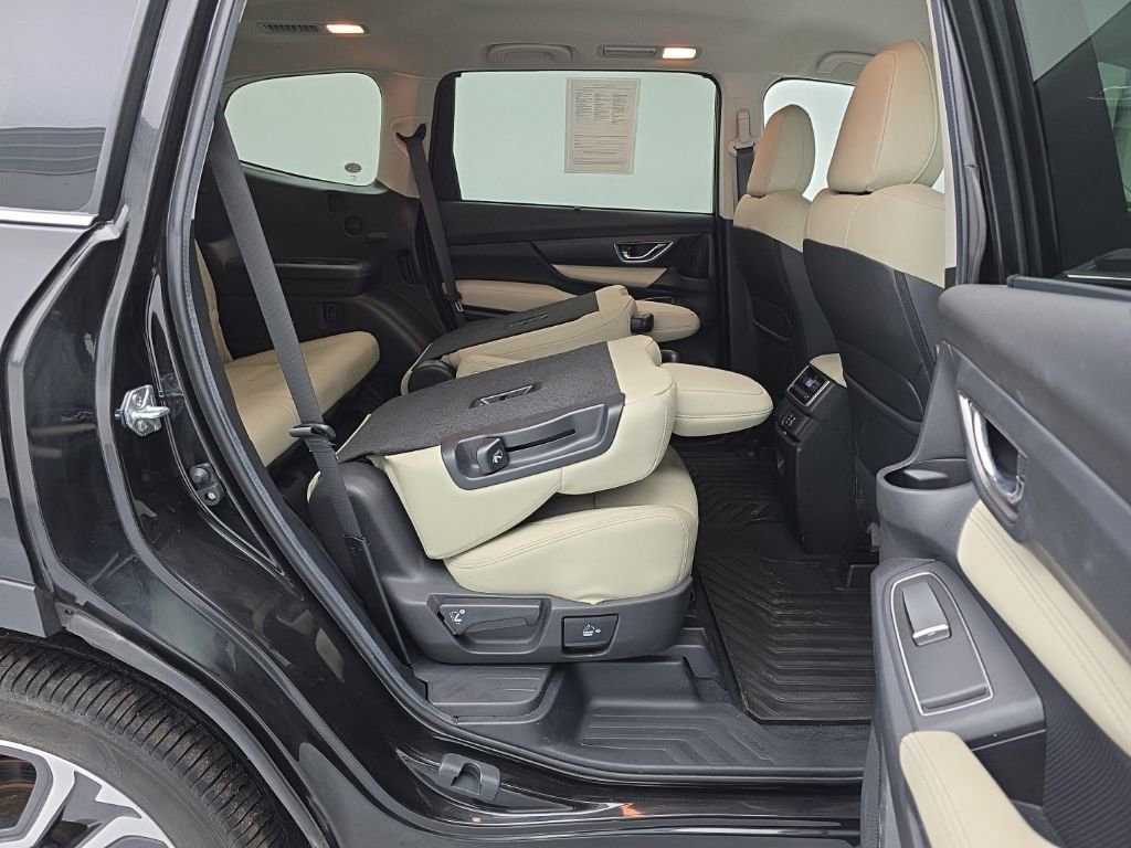 Used 2024 Subaru Ascent Limited image 43