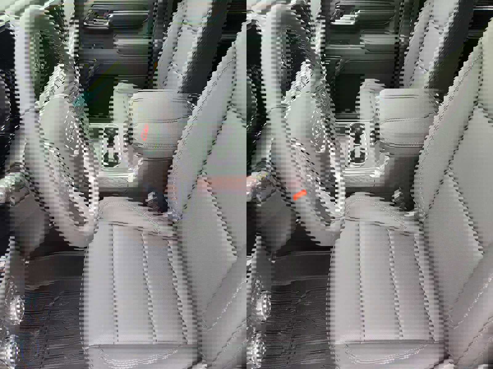 New 2026 GMC Sierra 2500 SLT w/ SLT Convenience Package image 8