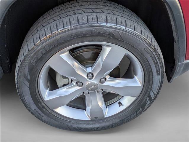 Used 2012 Jeep Grand Cherokee Overland image 25