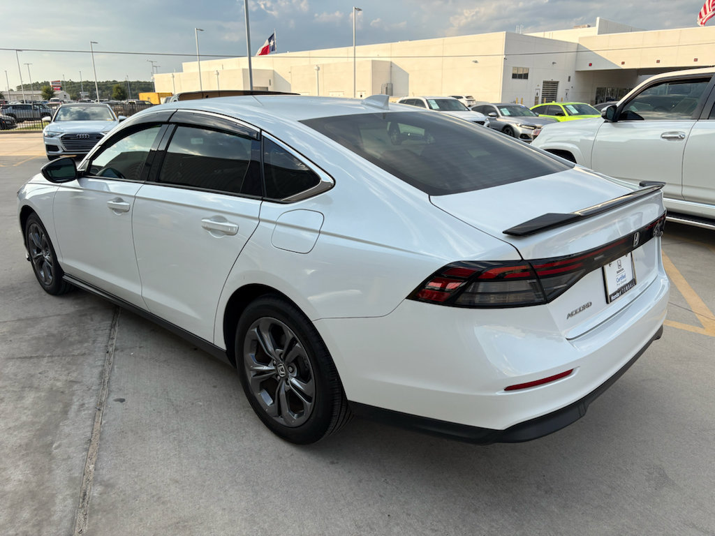 Certified 2023 Honda Accord EX image 6