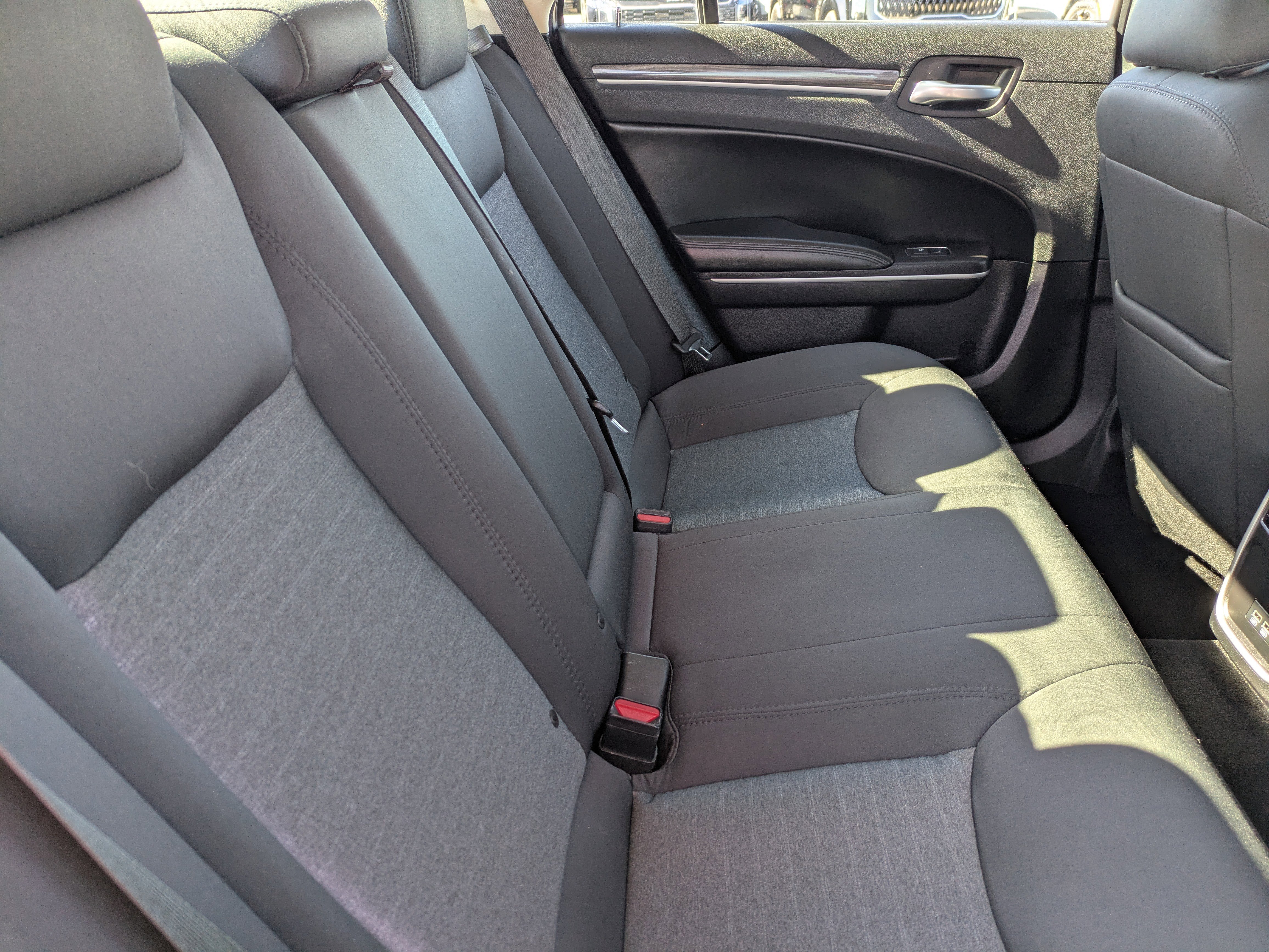 Used 2021 Chrysler 300 Touring image 13