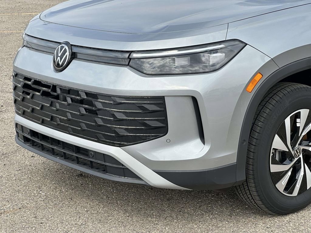 New 2025 Volkswagen Tiguan S image 6