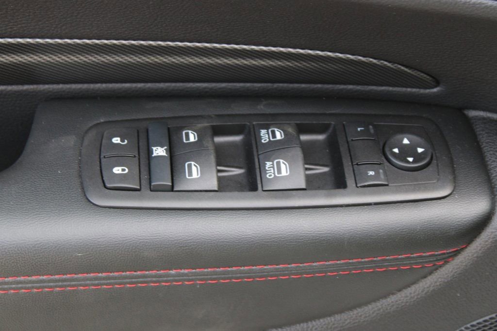 Used 2024 Dodge Durango R/T w/ Blacktop Package image 10