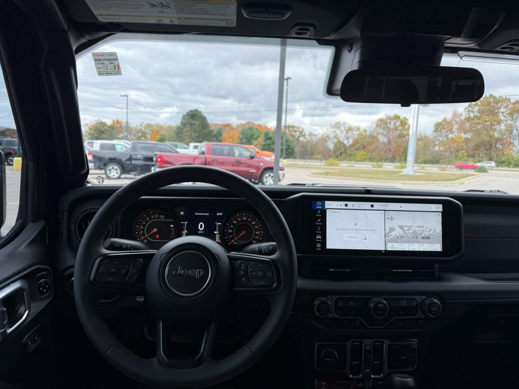 Used 2024 Jeep Gladiator Rubicon w/ Convenience Group image 17