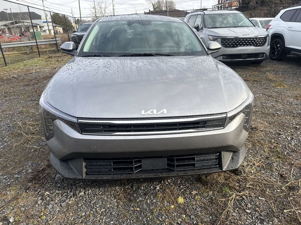 New 2026 Kia K4 LXS FWD image 2